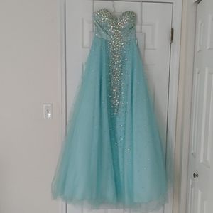 Sweet 16 ball gown